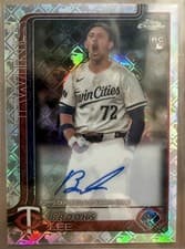 Brooks Lee 2025 Topps Chrome Logofractor Edition Rookie Autographs card