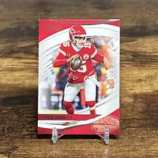 Patrick Mahomes II 2025 Panini Absolute card