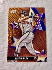 2025 Topps Cosmic Chrome StarFractor Austin Riley #SF-33 card