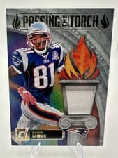 2025 Donruss Passing the Torch Jerseys Randy Moss / Kyle Williams #PTJ-NE card