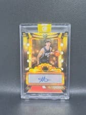2025-26 Topps 3 Next Feature Signatures Maxime Raynaud #NF-MR card