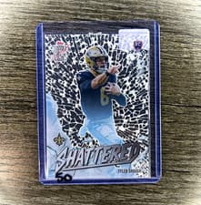2025 Topps Signature Class Shattered Tyler Shough #S-20 card