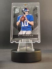 Eli Manning 2013 Panini Spectra card
