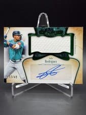 2026 Topps Tier One Autographed Tier One Jumbo Relics Julio Rodríguez #AT1JR-JRO card
