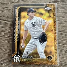 2025 Topps Gilded Collection Base Set Gerrit Cole #62 card