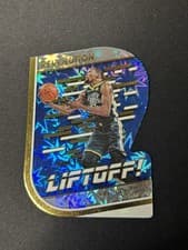 Kevin Durant 2018 Panini Revolution Liftoff card