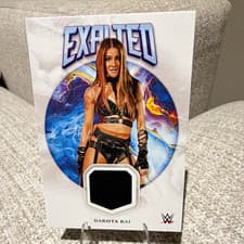 2025 Topps Exalted WWE Wrestling Exalted Relics Dakota Kai #ER-DKI card