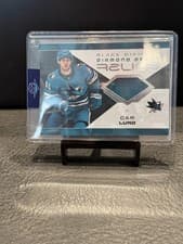 2025-26 Upper Deck Black Diamond Diamond Debut Relics Cam Lund #DD-CL card