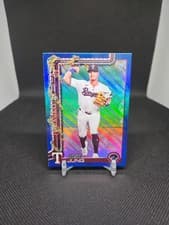 2025 Topps Holiday Base Set Josh Jung #H7 card