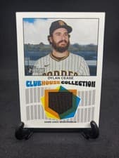 2026 Topps Heritage Clubhouse Collection Relics Dylan Cease #CCR-DCE card