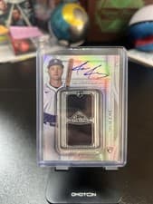 2025 Topps Sterling Debuts Autographed Relics Jace Jung #SDBA-JJG card