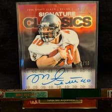 2025 Topps Signature Class Signature Classics Mike Alstott #SC-MA card