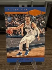 2019 2018 Panini Chronicles Luka Doncic #389