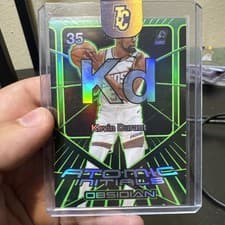 2024-25 Panini Obsidian Atomic Initials Kevin Durant #6 card