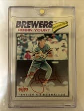 2026 Topps Heritage Real One Autographs Robin Yount #ROA-RY card