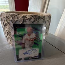 2025 Finest Autographs Ryan Howard #FA-RHO card