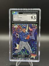 2025 Topps Cosmic Chrome StarFractor Juan Soto #SF-17 card