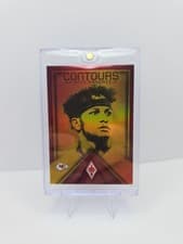 Patrick Mahomes II 2022 Panini Phoenix Contours card