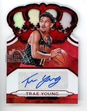 Trae Young 2018 Panini Crown Royale Crown Autographs Rookies card