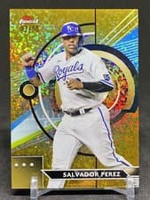 Salvador Perez 2023 Topps Finest card