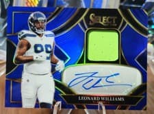 2025 Panini Select Signature Memorabilia Leonard Williams #33 card