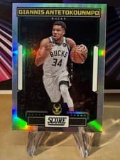 Giannis Antetokounmpo 2022 Panini Chronicles card