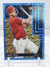 Mike Trout 2024 Topps Update Black Gold card