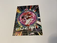 2025 Panini Luminance Fuzion Patrick Mahomes II #3 card