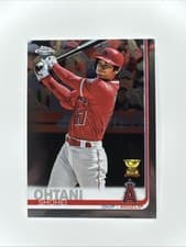 Shohei Ohtani 2019 Topps Chrome card