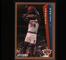 Charles Oakley 1992-93 Fleer Base Set card