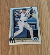 Shohei Ohtani 2025 Topps Chrome card