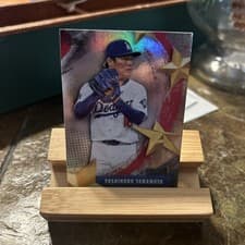2025 Topps Stars of MLB Yoshinobu Yamamoto #SMLB-43 card