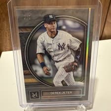 2025 Topps Museum Collection Base Set Derek Jeter #42 card