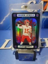 2024 Panini Contenders Crown Jewels Patrick Mahomes II #8 card