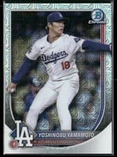 Yoshinobu Yamamoto 2025 Bowman card