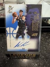 2025-26 Topps Signature Class Veteran Class Autographs Walker Kessler #VCA-WK card