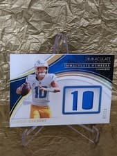 2025 Panini Immaculate Immaculate Numbers Memorabilia Justin Herbert #10 card
