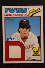 Luke Keaschall 2026 Topps Heritage Real One Relics card