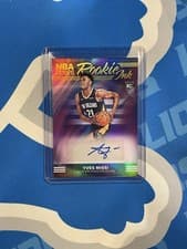 2024-25 Hoops Rookie Ink Yves Missi #RI-MIS card