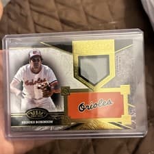 2025 Topps Tier One Top Shelf Relics Brooks Robinson #TSR-BR card