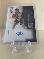 2025-26 Topps Signature Class Rookie Class Chrome Autographs Maxime Raynaud #RCC-MR card