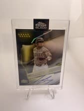 2026 Topps Chrome Black Autographs Luis Arraez #CBA-LA card