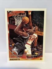 Hakeem Olajuwon 1994-95 Hoops Base Set card