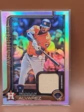 2025 Topps Real One Relics Yordan Alvarez #244 card