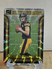 Kenny Pickett 2022 Panini Donruss The Elite Series Rookies card