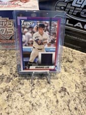 2025 Topps Update 1990 Topps Baseball Relics Brooks Lee #90RU-BL card