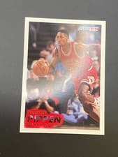 Scottie Pippen 1993-94 Hoops Base Set card