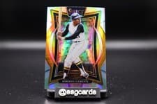 Roberto Clemente 2025 Panini Select card