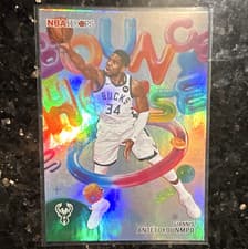 2025-26 NBA Hoops Bounce House Giannis Antetokounmpo #BH-5 card