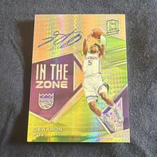 De'Aaron Fox 2018 Panini Spectra in the Zone Autographs card